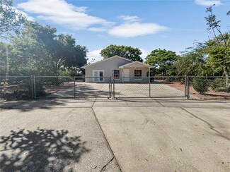 602 Rising Sun Cir, Mascotte, FL 34753