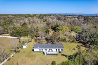 29 Peanut Ln, Saint Helena Island, SC 29920