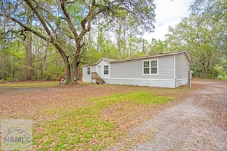 144 Whispering Pines Cir, Allenhurst, GA 31301