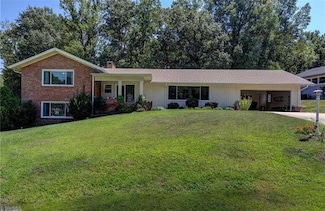 1508 Wendover Dr, High Point, NC 27262