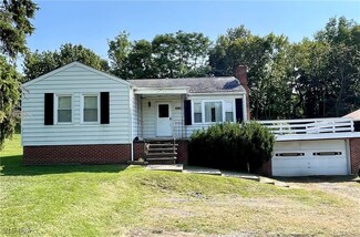 30130 Ridge Rd, Wickliffe, OH 44092