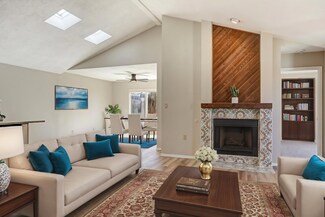 10218 Oso Grande Rd NE, Albuquerque, NM 87111