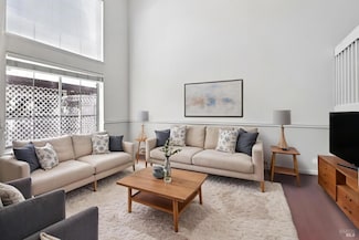 1757 Burgundy Ct, Petaluma, CA 94954