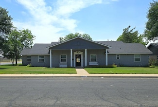 2901 Rebel Dr, Midland, TX 79707
