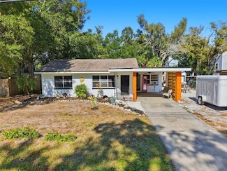 42 Lake Shore Dr, Palm Harbor, FL 34684