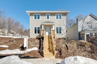 1045 Fremont Ave, Saint Paul, MN 55106