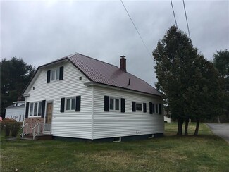 871 Main St, Old Town, ME 04468
