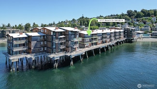 3717 Beach Dr SW Unit 214, Seattle, WA 98116