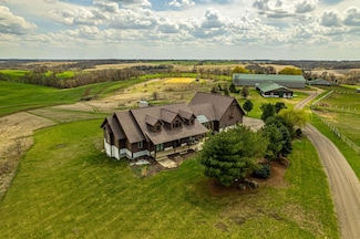 N8161 Zentner Rd, New Glarus, WI 53574
