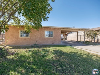 311 S E St, Imperial, CA 92251