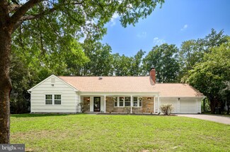 12340 Shadetree Ln, Laurel, MD 20708