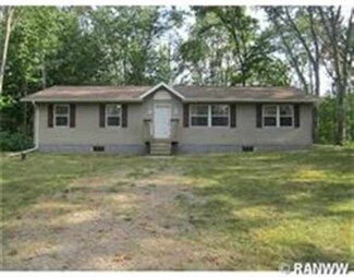 w 8315 Starks Rd, Greenwood, WI 54437