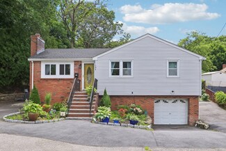 104 Brookside Rd, Lynn, MA 01902
