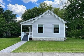 219 Washington St, Lowell, IN 46356