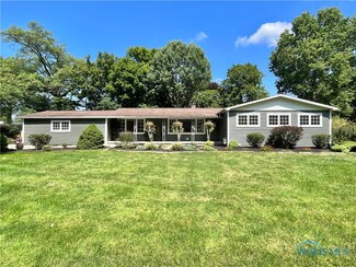 50 Meadow Ln, Tiffin, OH 44883