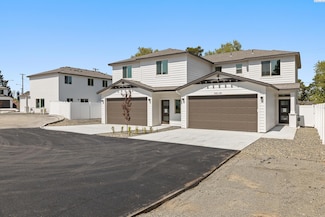 1031 S Underwood Place, Kennewick, WA 99337