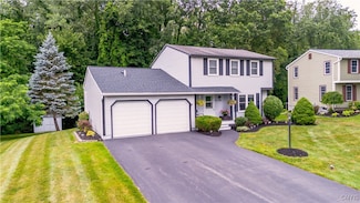 8421 Quadrant Ln, Baldwinsville, NY 13027
