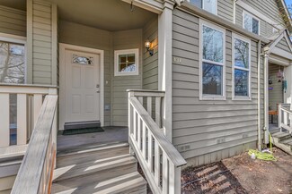 431 N Mountain Ave, Ashland, OR 97520