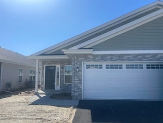552 Fuller Ln, Belvidere, IL 61008