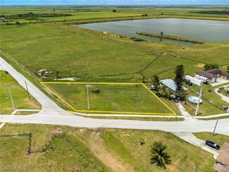 1492 Hookers Point Rd, Clewiston, FL 33440