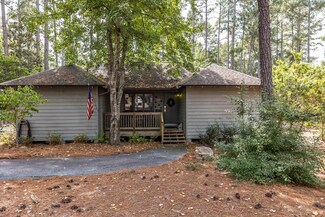 2385 Cedar Ln, Pine Mountain, GA 31822