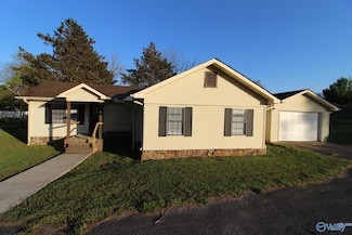 128 College St, Blountsville, AL 35031