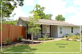 528 Prairie St, Columbus, TX 78934