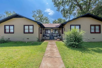 304 E 5th St, Tuscumbia, AL 35674
