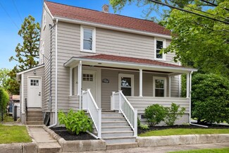 22 Pearson St, Saugus, MA 01906