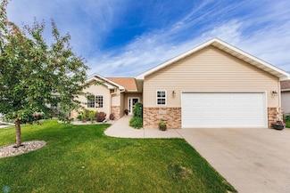 3411 25th St S, Moorhead, MN 56560