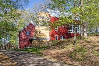 351 Highview Rd, Hudson, WI 54016