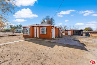43331 Fairglen Rd, Lancaster, CA 93535
