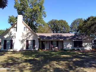 315 N Macarthur Cir, Indianola, MS 38751