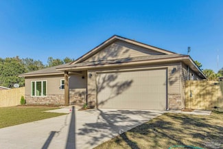 1864 Abercrombie Rd, Gulf Breeze, FL 32563