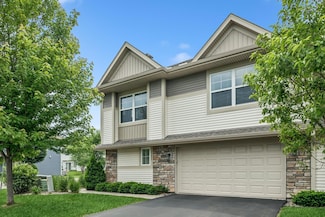 3292 Lakewood Trail, Woodbury, MN 55129