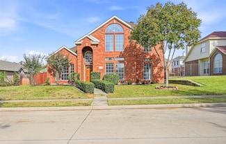 413 Cody Ln, Lewisville, TX 75067