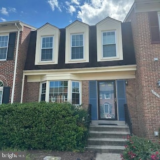 6125 Summer Park Ln, Alexandria, VA 22315