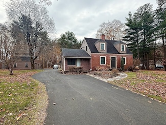 315 Holyoke Rd, Westfield, MA 01085