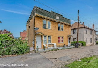 536 Fig St Unit 2 Rear, Scranton, PA 18505