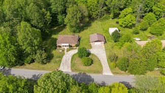 8901 Griffith Rd, Nashville, TN 37221
