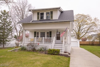 5678 Canterbury Rd, North Olmsted, OH 44070