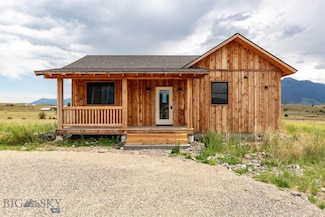 12 Cielo Grande Dr, Livingston, MT 59047
