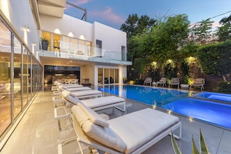 2169 University Blvd, Houston, TX 77030