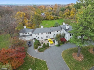 80 Glen Ave, West Orange, NJ 07052