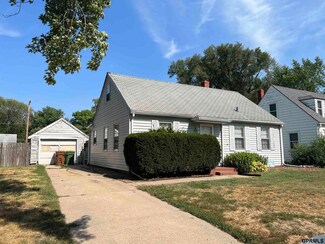 2529 Franklin St, Bellevue, NE 68005