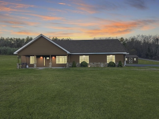 267 Farrell Rd, Willsboro, NY 12996