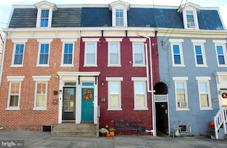 116 Walnut St, Columbia, PA 17512