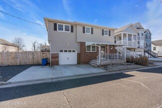 318 Bayview Ave, Union Beach, NJ 07735