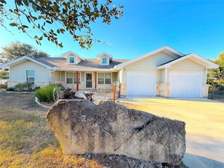 849 Scenic Hills Dr, Canyon Lake, TX 78133