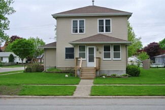 732 Mechanic St, Osage, IA 50461